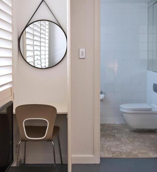 إستوديو قياسى, Ballantyne At Mosman Apartments