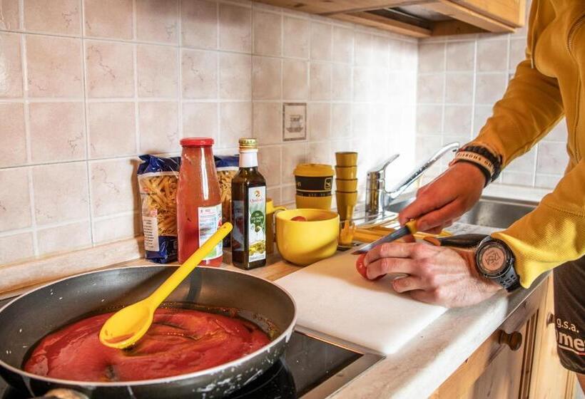 شقة غرفتين, Bresidence Edelweiss