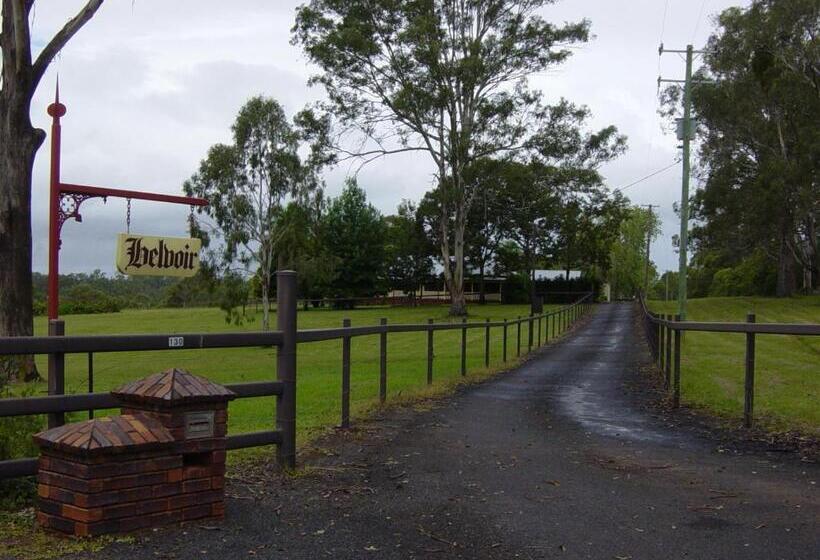 منزل غرفتين نوم, Belvoir B&b Cottages