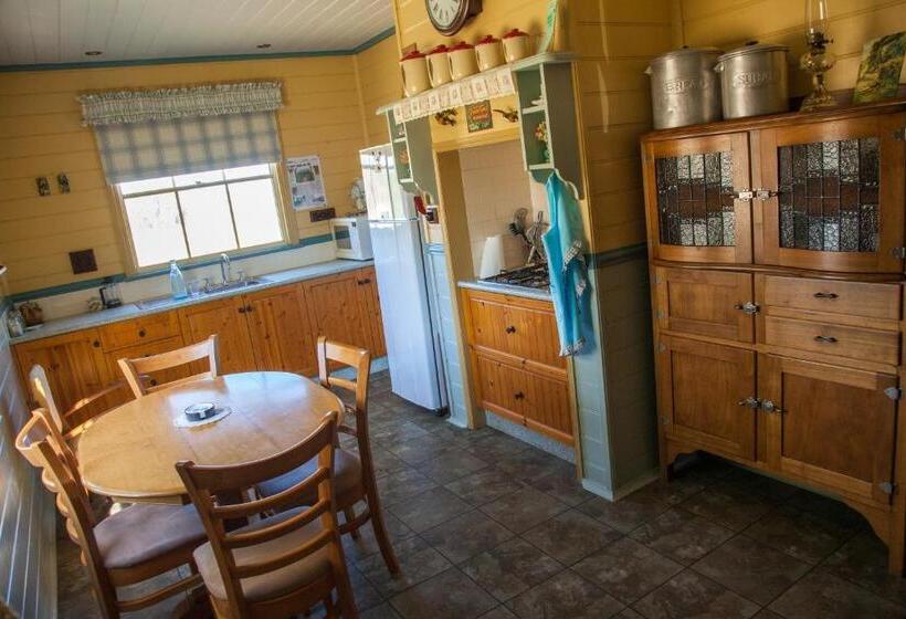 منزل غرفتين نوم, Belvoir B&b Cottages