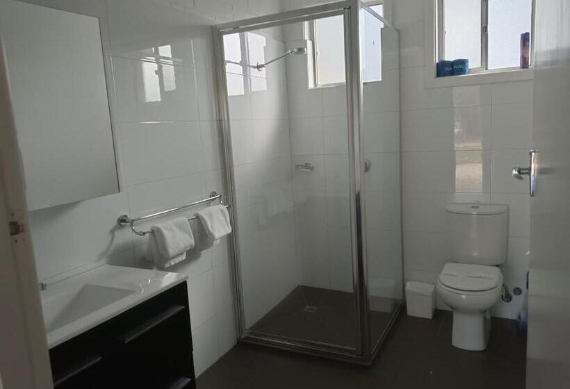 חדר סטנדרט לארבעה, Buffalo Motel And Country Retreat