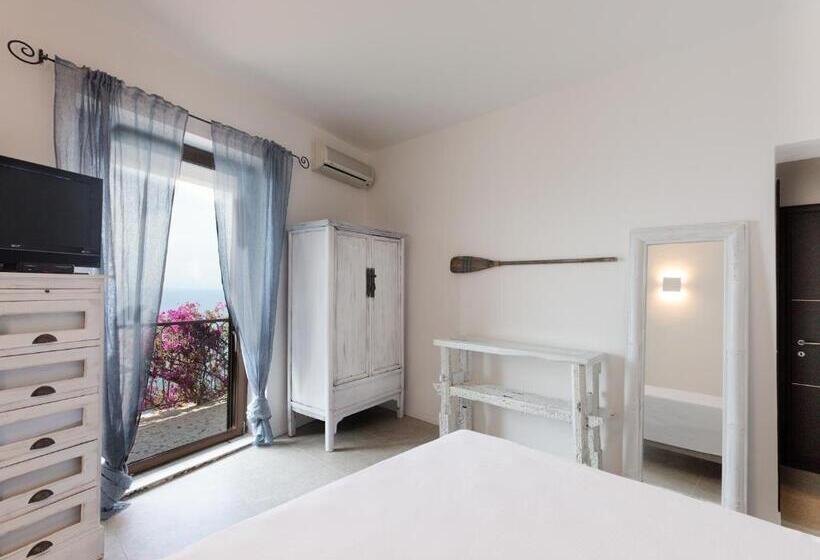 Номер Стандарт Вид на Море, Claro De Lua Circeo B&b