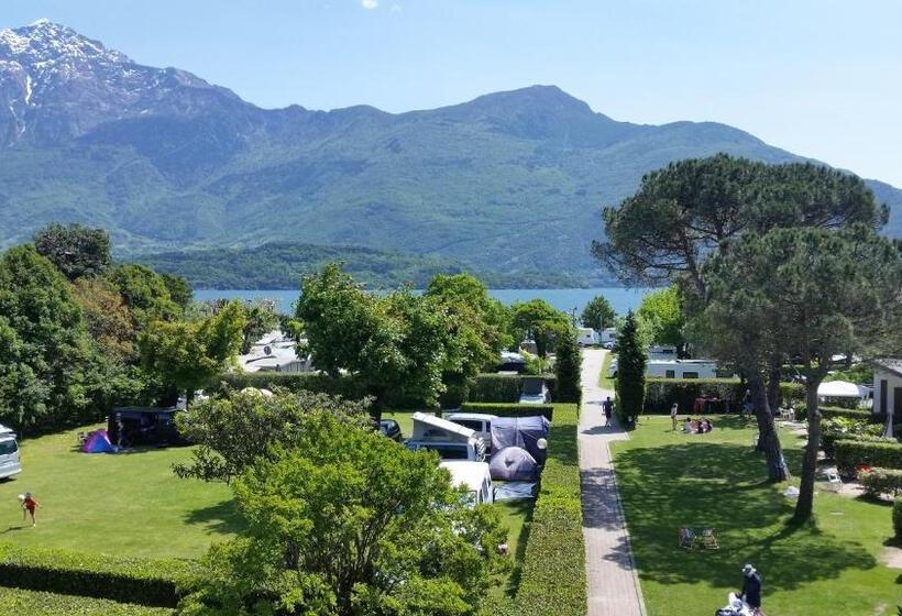 스탠다드 방갈로, Camping Europa