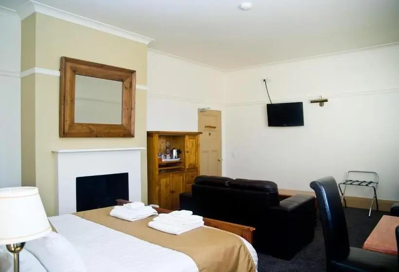 ファミリールーム, Hermitage Hill Country Retreat