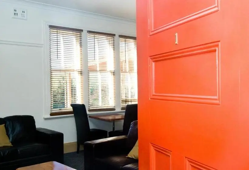 ファミリールーム, Hermitage Hill Country Retreat