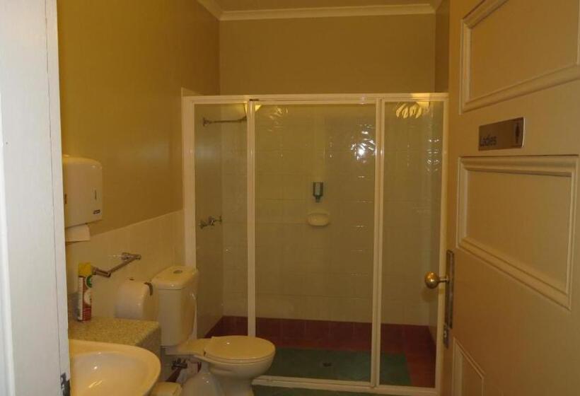 חדר סטנדרט חדר אמבטיה משותף, Hermitage Hill Country Retreat