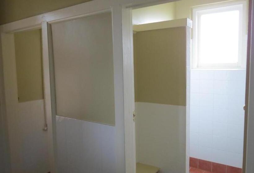 חדר סטנדרט חדר אמבטיה משותף, Hermitage Hill Country Retreat