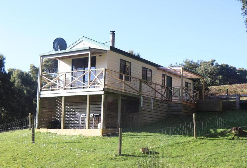 בקתה, Johanna River Farm & Cottages