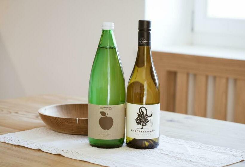 آپارتمان 2 خوابه با بالکن, Weingut Pardellerhof