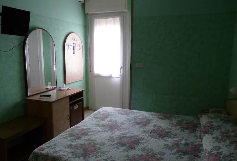 חדר אקונומי, Vecchia Rimini