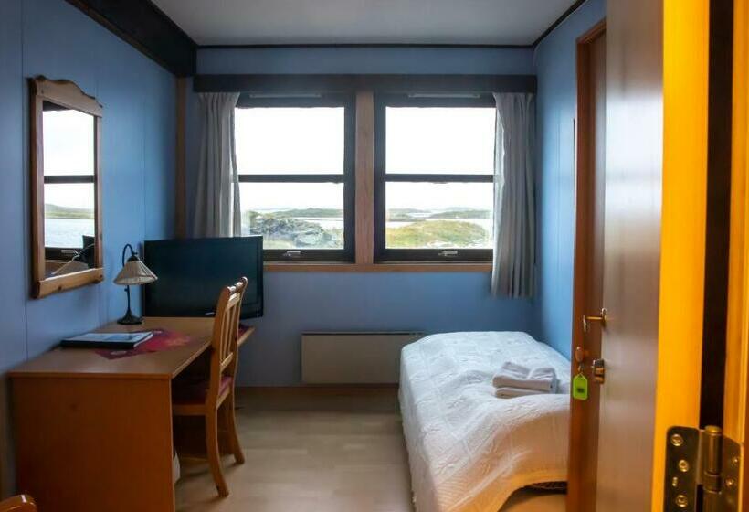 חדר סטנדרט יחיד, Kaikanten Rorbuer   Røst