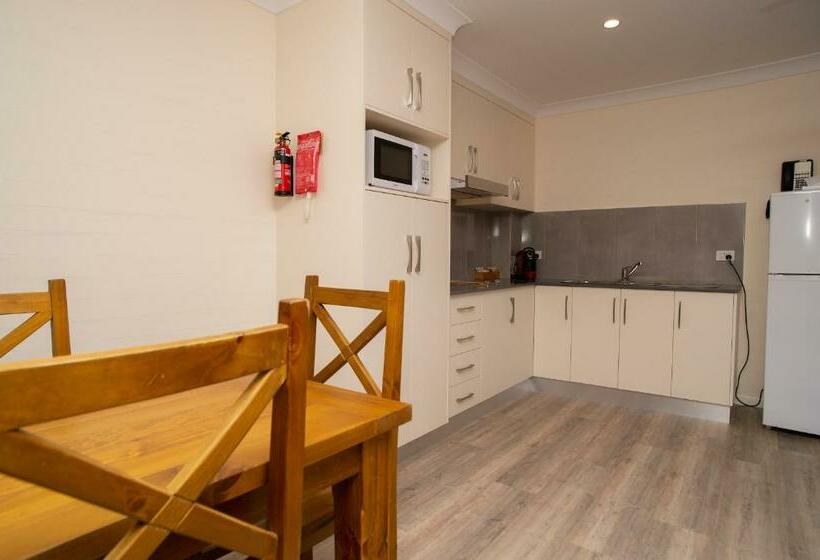 آپارتمان 1 خوابه, Manera Heights Apartments