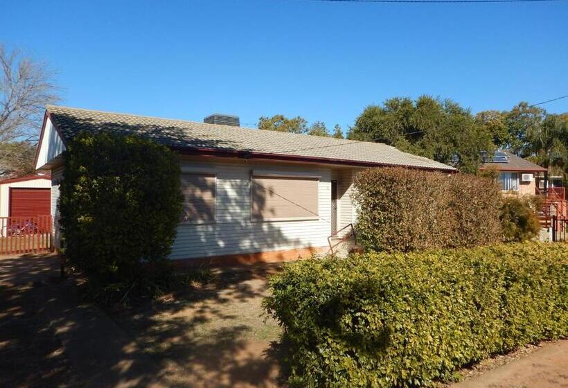 خانه 3 خوابه, Manera Heights Apartments