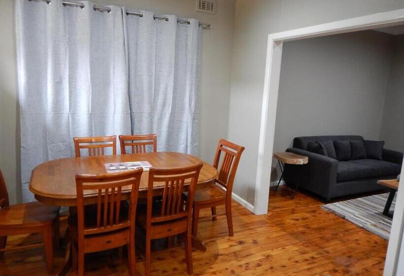 خانه 3 خوابه, Manera Heights Apartments