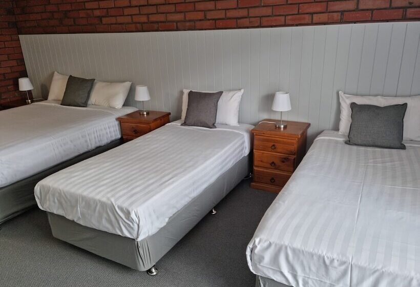 Семейный Номер, Mid City Plantation Motel