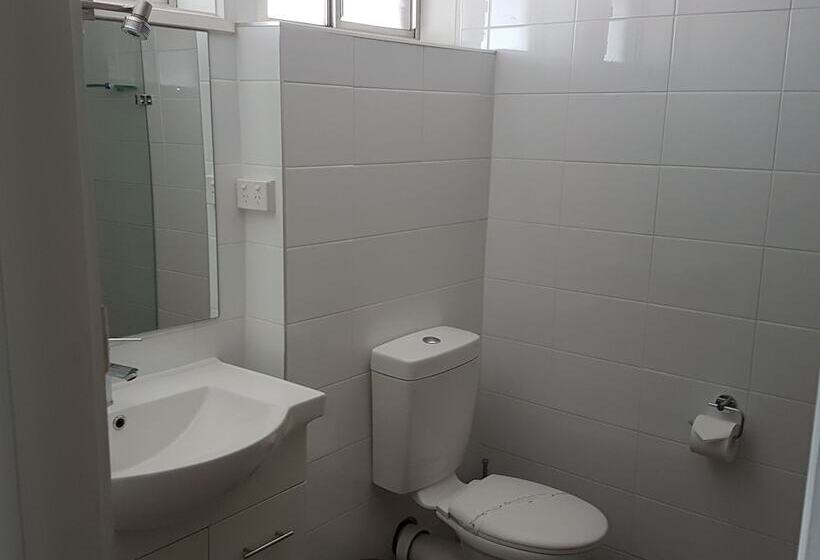 Номер Deluxe, Mid City Plantation Motel