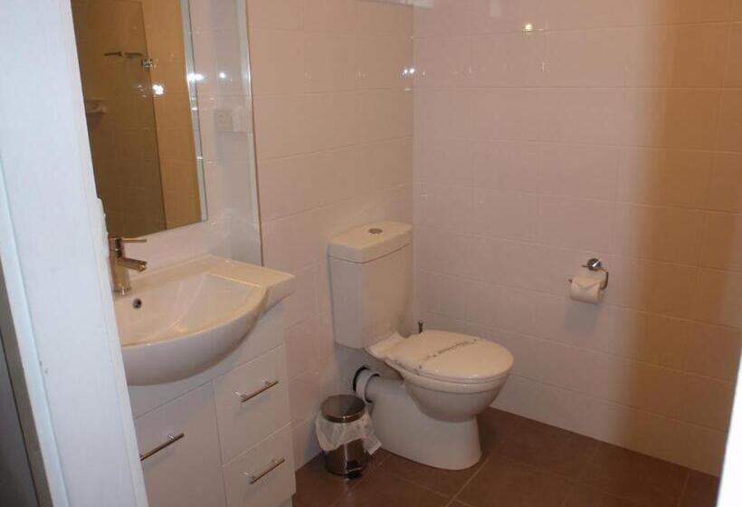 اتاق لوکس, Mid City Plantation Motel