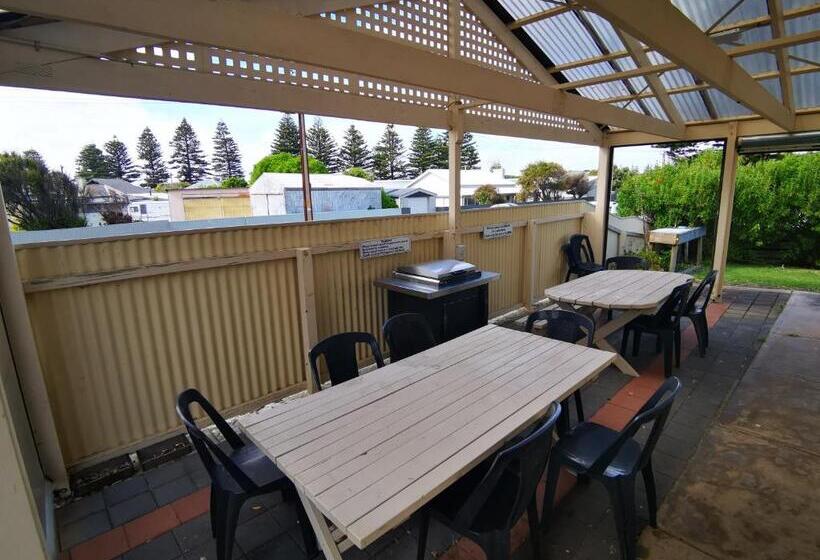 غرفة قياسية ثلاثية, Beachport Motor Inn