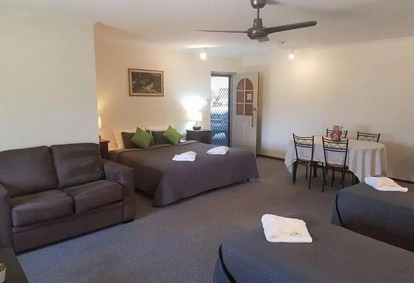 スタンダード4人部屋, Beachport Motor Inn