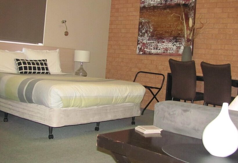 이그제큐티브 룸, Bristol Hill Motor Inn
