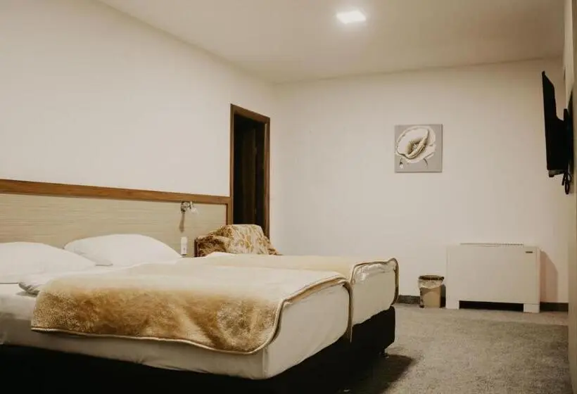 آپارتمان 1 خوابه با بالکن, Villa Matic
