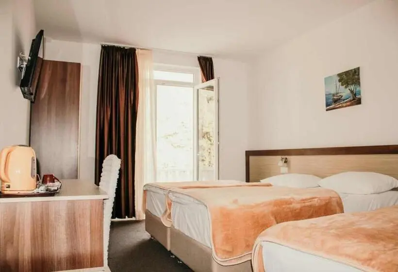 آپارتمان 1 خوابه با بالکن, Villa Matic