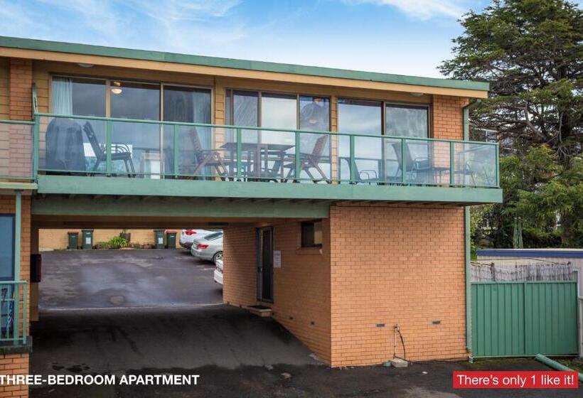 דירת שלושה חדרים, Panoramic Townhouses By Lisa