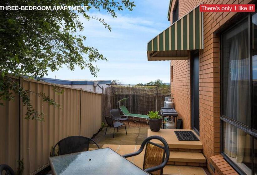 דירת שלושה חדרים, Panoramic Townhouses By Lisa