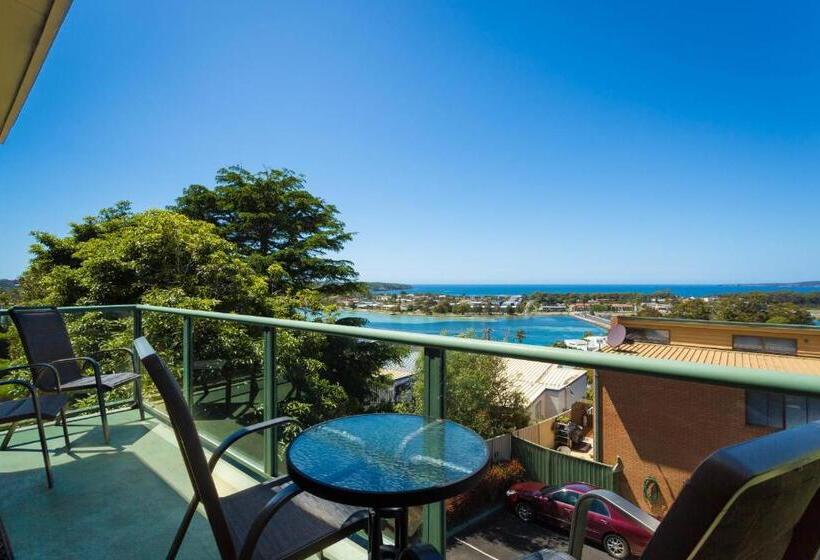 דירת חדר נוף לים, Panoramic Townhouses By Lisa