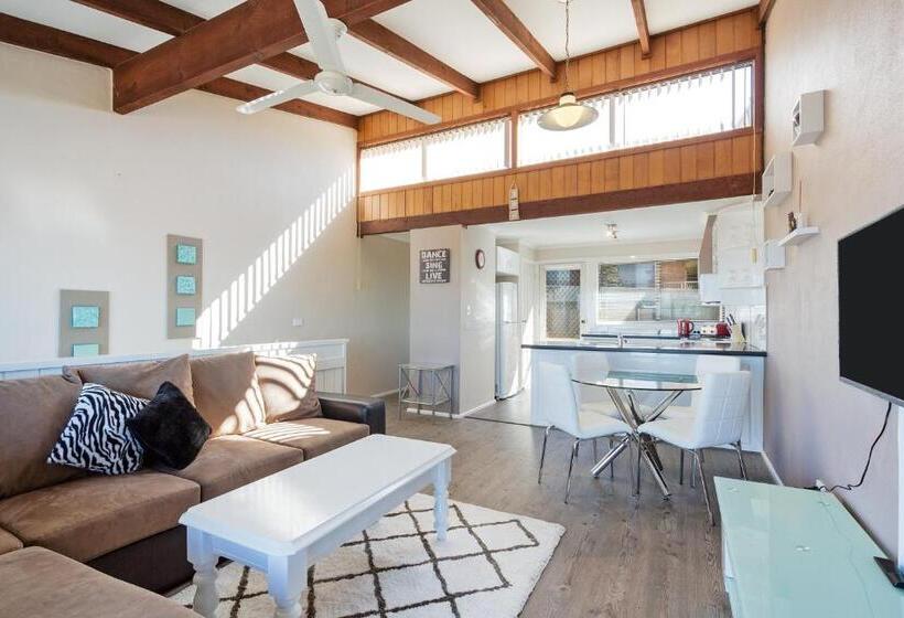 דירה בת חדר שינה 1 עם מרפסת, Panoramic Townhouses By Lisa