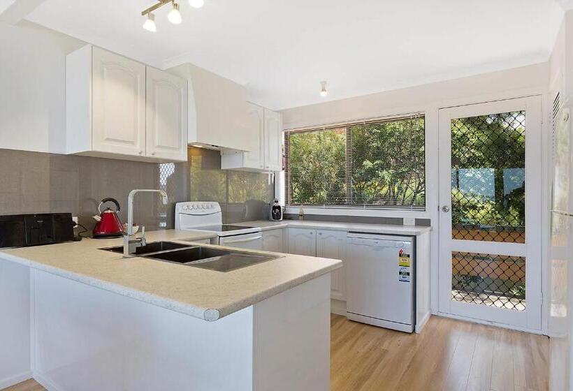 דירת חדר נוף לים, Panoramic Townhouses By Lisa