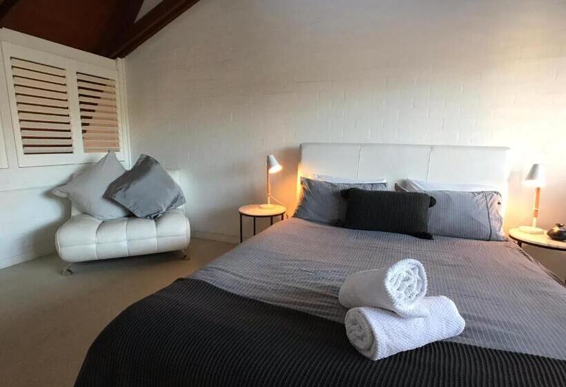 דירת חדר, Treetops Everglades Villa