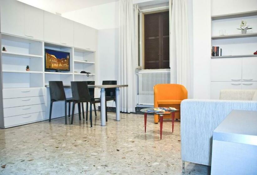 سوئیت کلاسیک, Residence Degli Aranci   Casêta