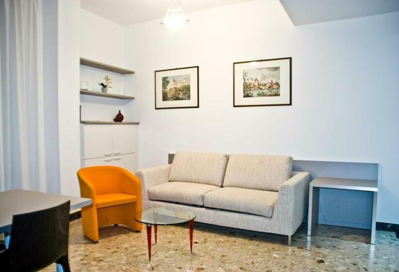 سوئیت کلاسیک, Residence Degli Aranci   Casêta