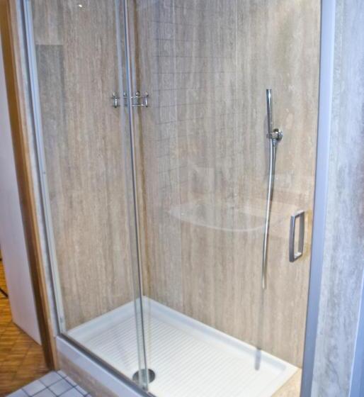 استودیوی استاندارد, Residence Degli Aranci   Casêta