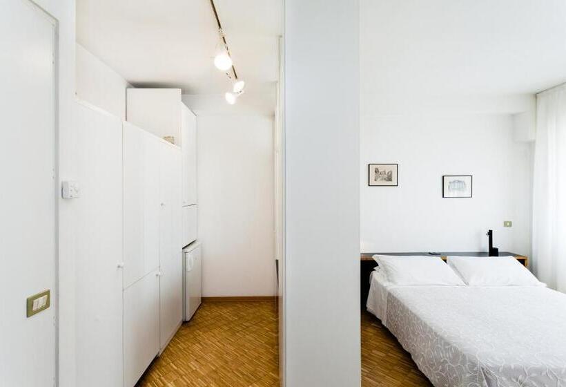 استودیوی استاندارد, Residence Degli Aranci   Casêta