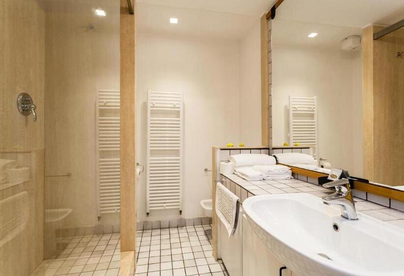 استودیوی استاندارد, Residence Degli Aranci   Casêta