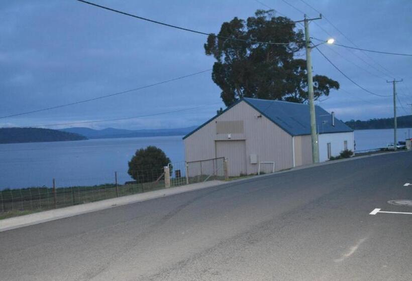 شقة غرفتين مطلة على البحر, Smugglers Rest Apartments Dover