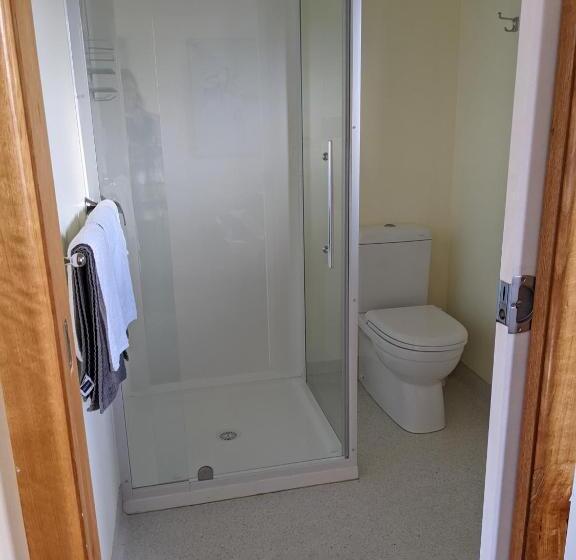 패밀리 스위트, Smugglers Rest Apartments Dover