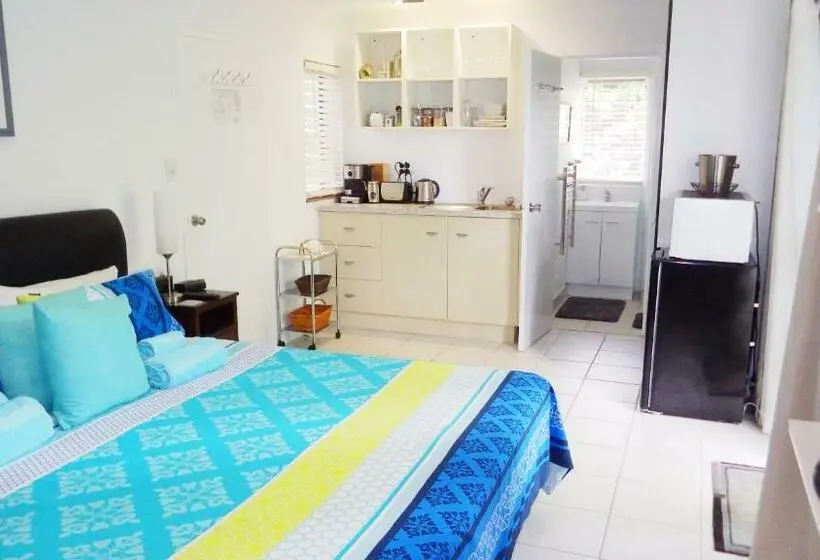 Talo 1 Makuuhuone, South Pacific Bed & Breakfast