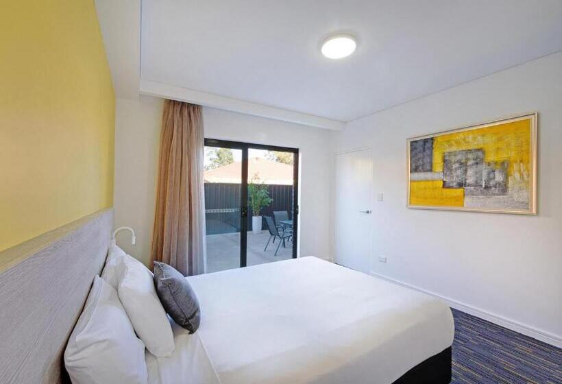 סטודיו דלוקס, Value Suites Penrith