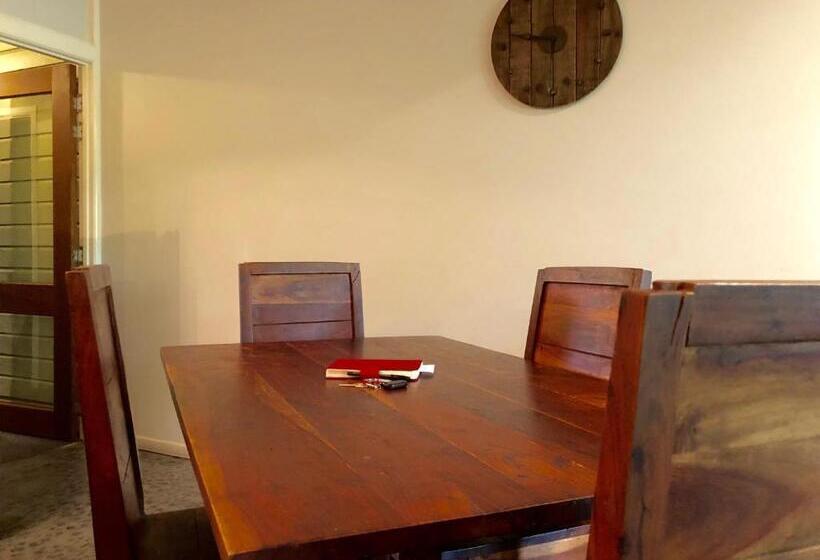 1베드룸 아파트 1층, Five 3 Five