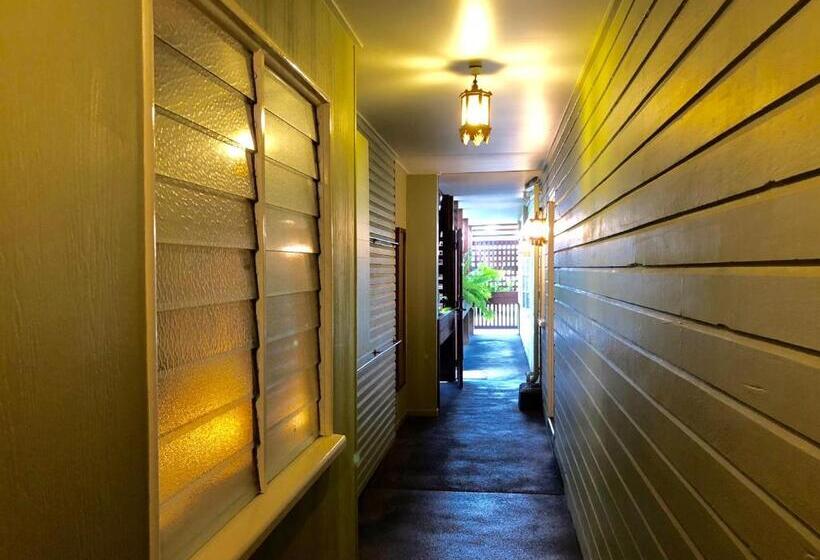 1베드룸 아파트 1층, Five 3 Five