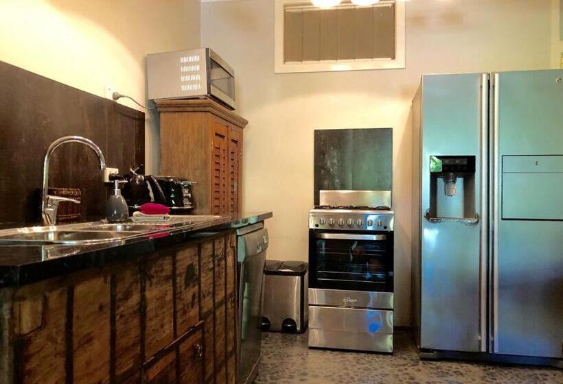 1베드룸 아파트 1층, Five 3 Five