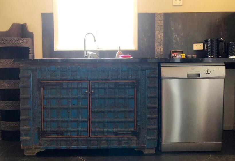 1베드룸 아파트 1층, Five 3 Five