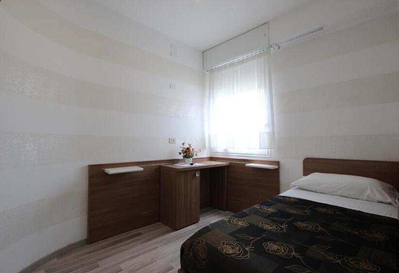 Camera Standard Individuale, Arabel