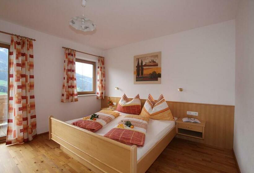 Apartamento 2 Quartos com Varanda, Bauernhof Hundbichl