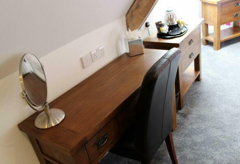 标准间, Kings Head