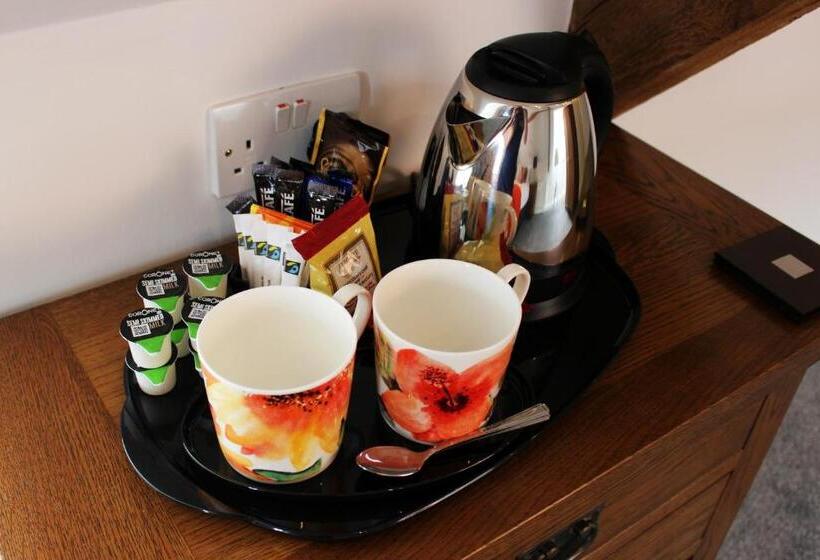 标准间, Kings Head