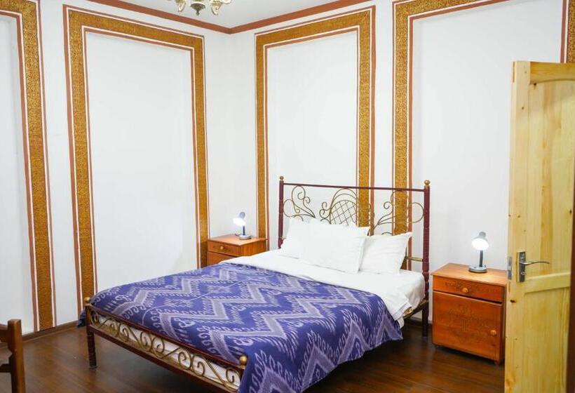 חדר סטנדרט, Little Bukhara